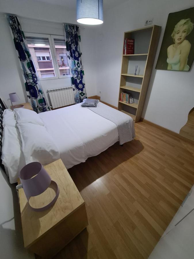 Dos Torres Galadriel- Parking Privado Gratis Apartment Zaragoza Exterior photo