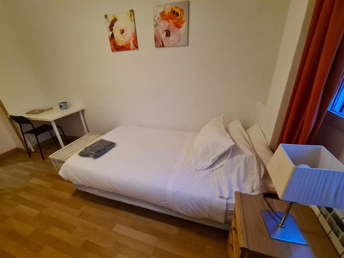 Dos Torres Galadriel- Parking Privado Gratis Apartment Zaragoza Exterior photo
